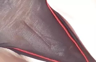 经验丰富的冰沙忍不住坚持胸部长腿布鲁内特