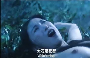 浪漫的烛光晚餐以与新女友的热烈性交而告终